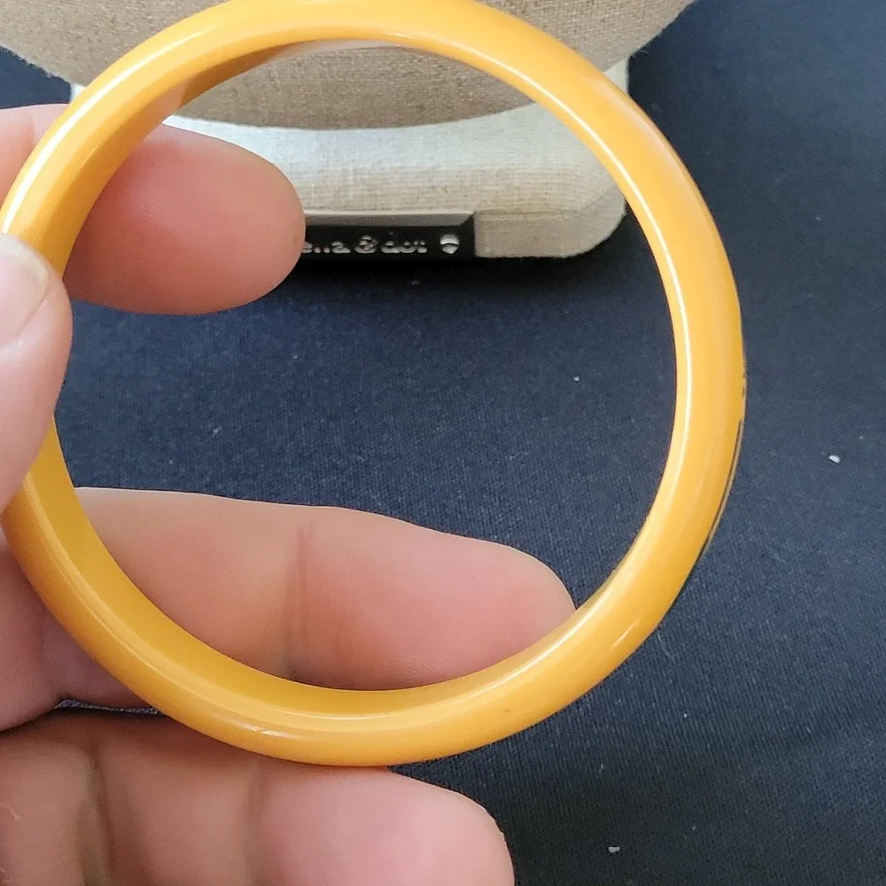 Vintage 1930s Butterscotch Bakelite Floral Bangle Bracelet Tested